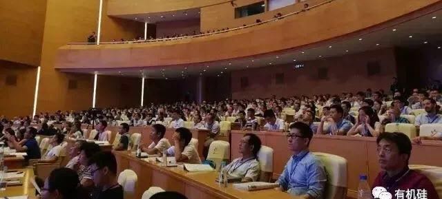 <a href='http://www.licaowang.cn/Products/zhonghaojianzhenqiu.html' class='keys' title='點擊查看關于硅膠制品的相關信息' target='_blank'>硅膠制品</a> 硅膠制品